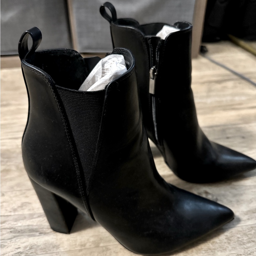 *SOLD ON MARKETPLACE* Black Heel Boots